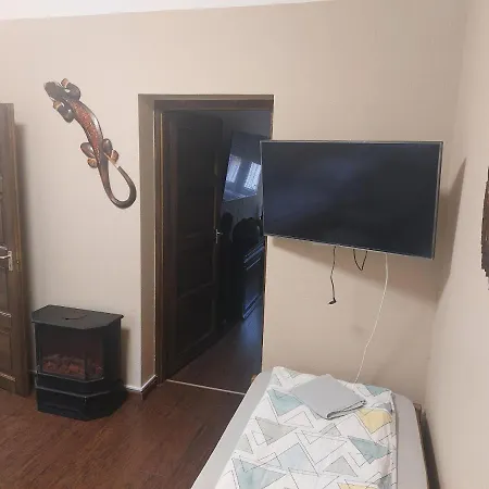 Feher Galamb Apartment Gyal