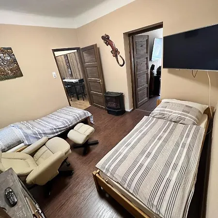 Feher Galamb * 贾尔